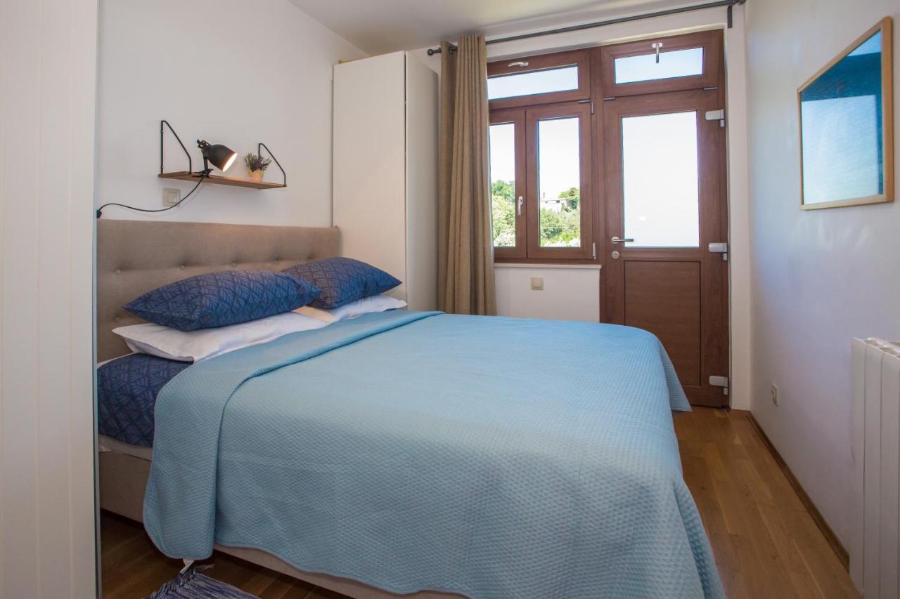Apartment Rosse Porec Exterior photo