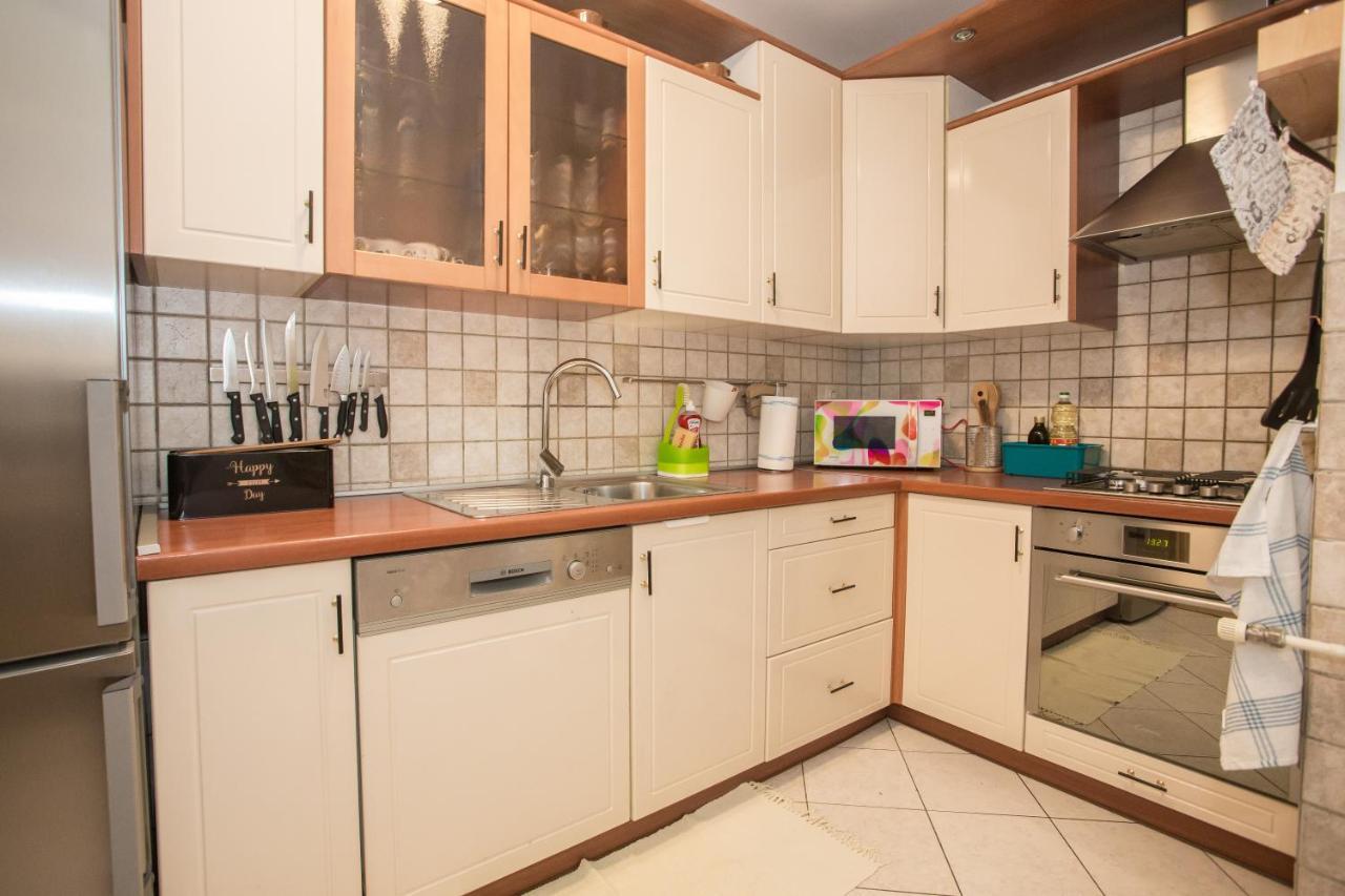 Apartment Rosse Porec Exterior photo